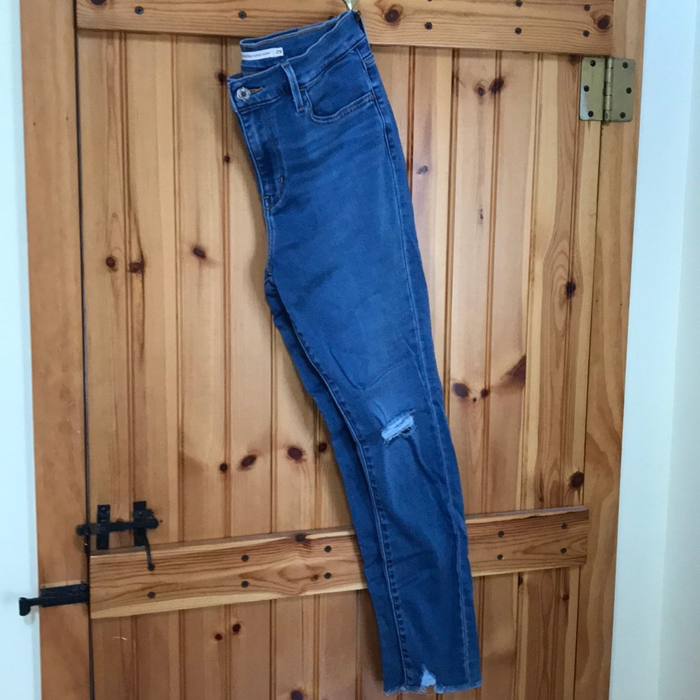 Levi’s 720 high rise super skinny